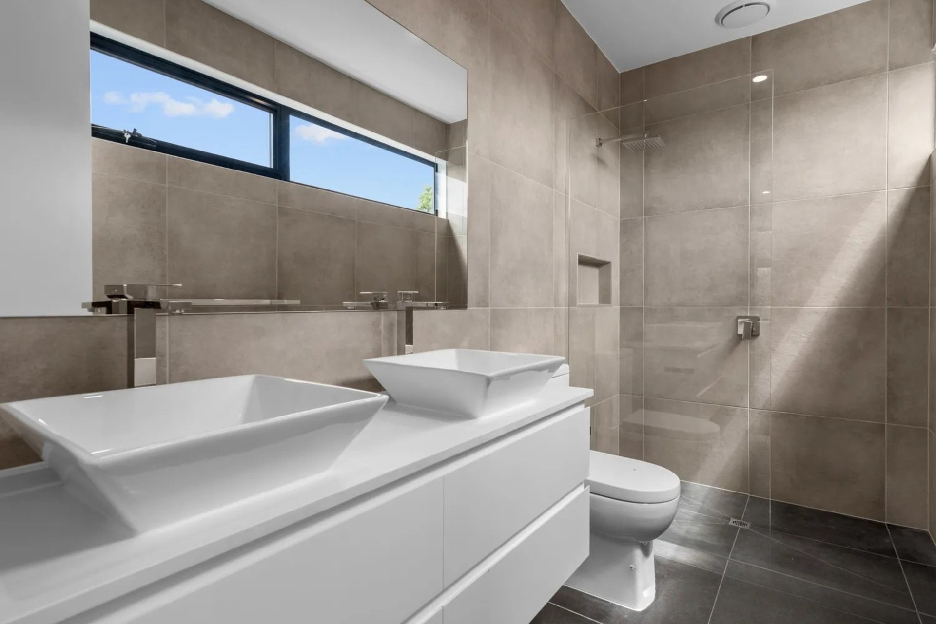 66 Plymouth Road, Croydon image 6