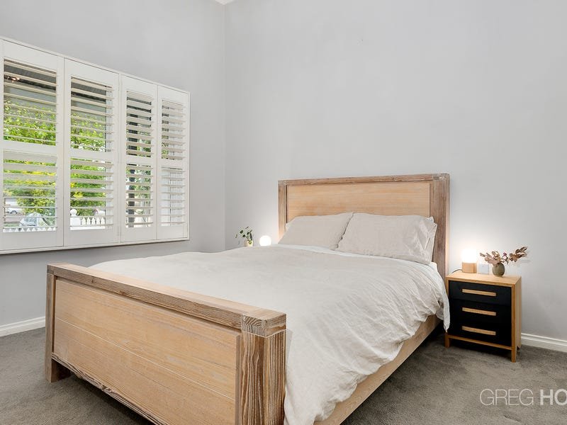66 Richardson Street, Albert Park image 4
