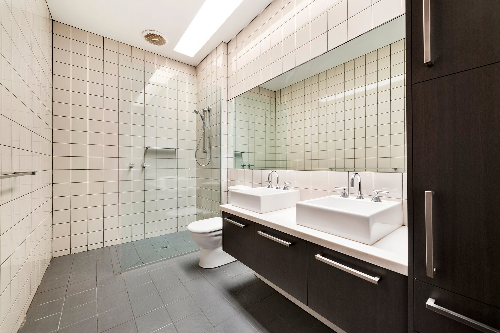 Property Gallery Thumbnail 4