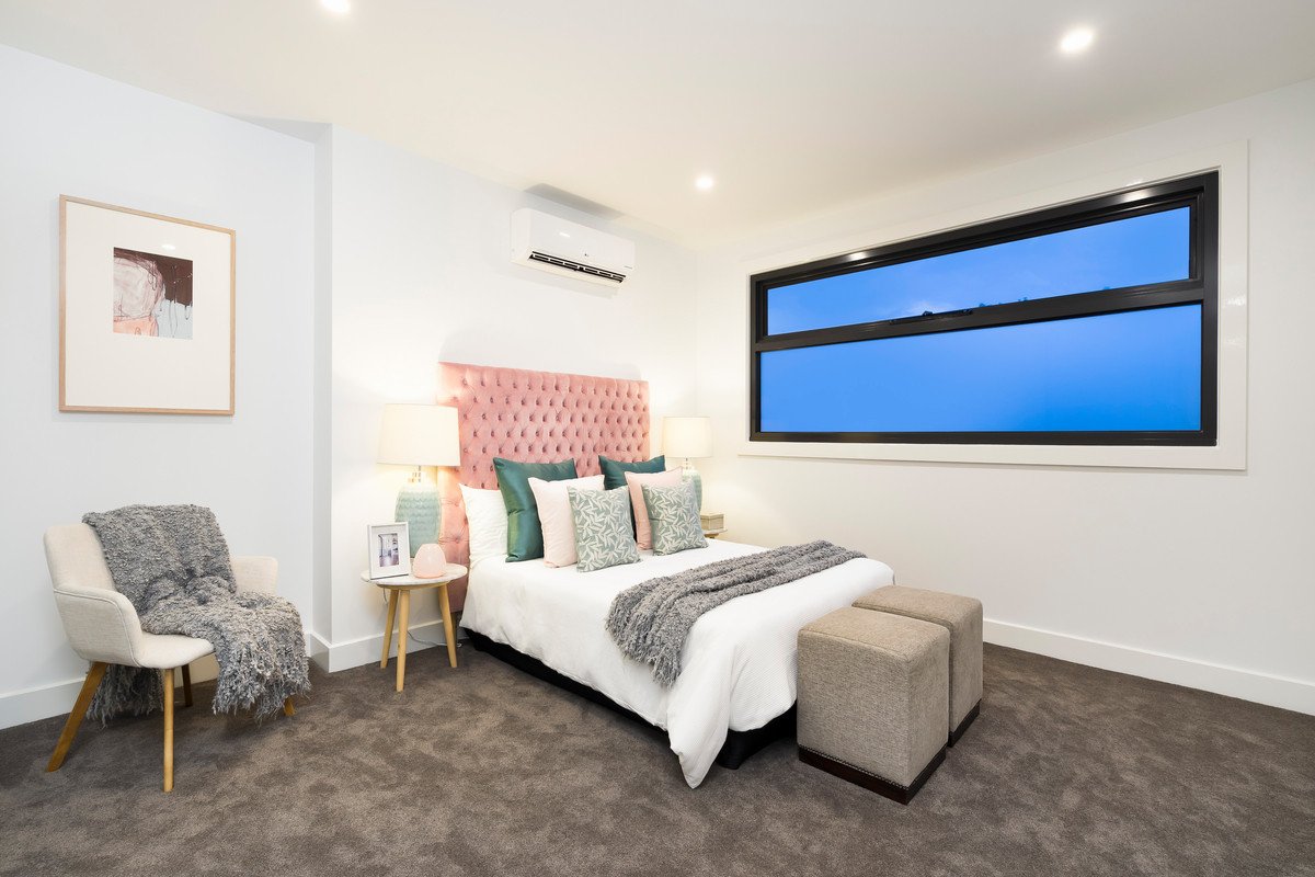 66 Rostrevor Parade, Mont Albert North image 6