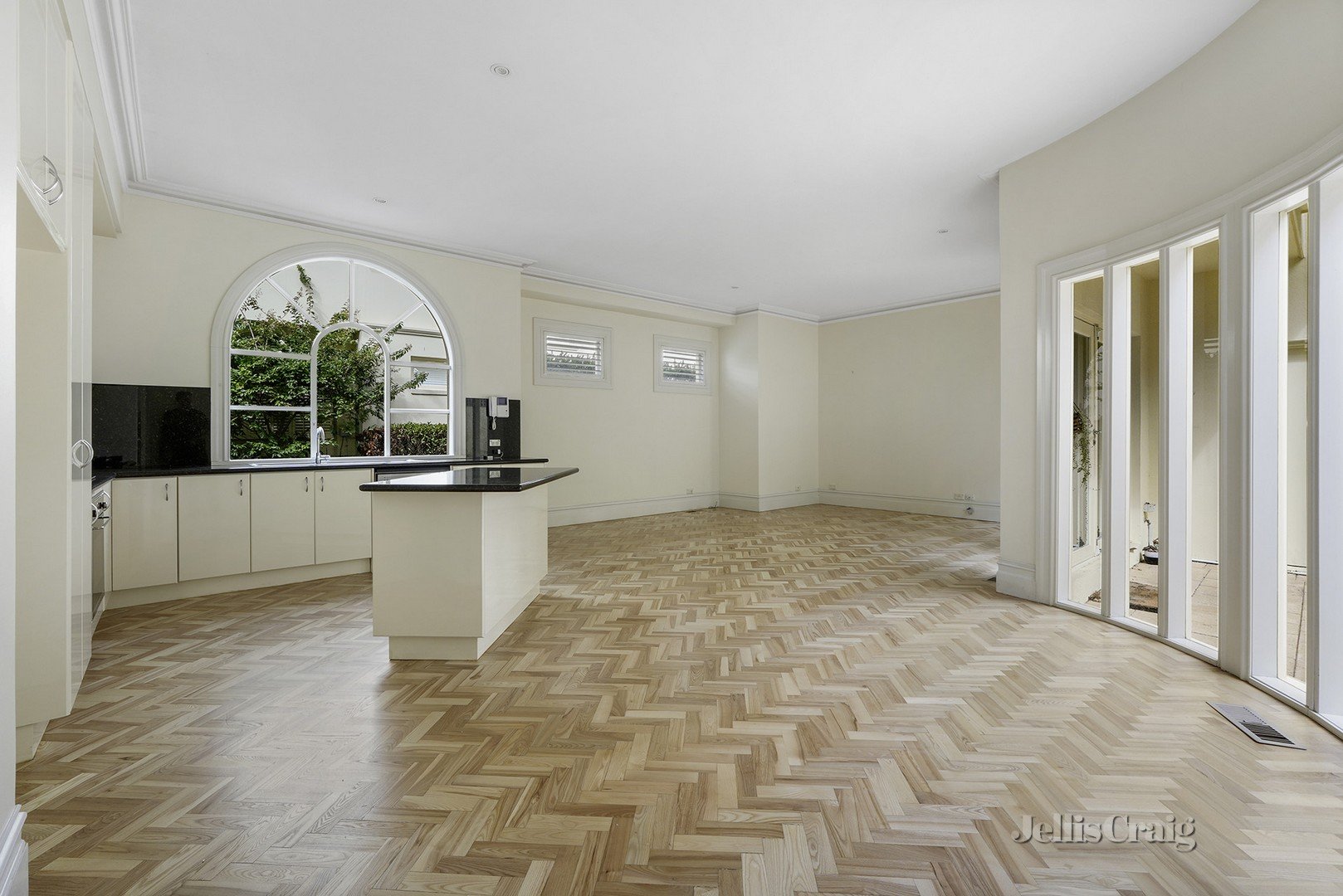 6/6 Stanley Street, Brighton image 3