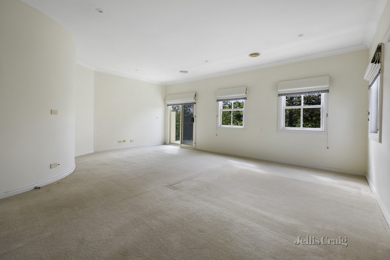 6/6 Stanley Street, Brighton image 8