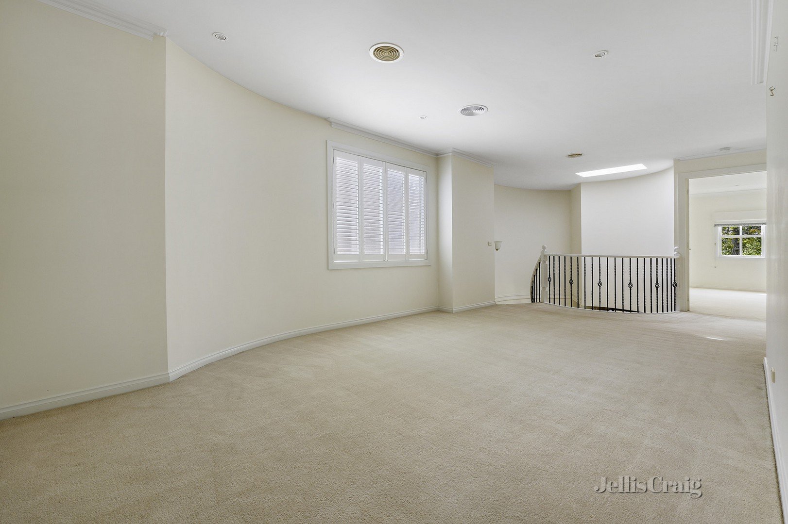 6/6 Stanley Street, Brighton image 7