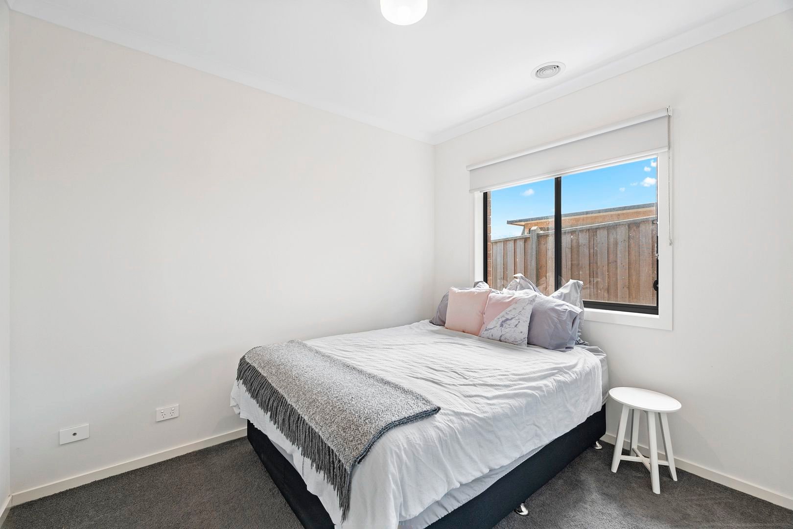 66 Stature Avenue, Clyde North image 7
