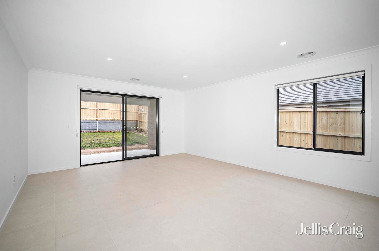 66 Sundance Boulevard, Winter&nbsp;Valley image 6