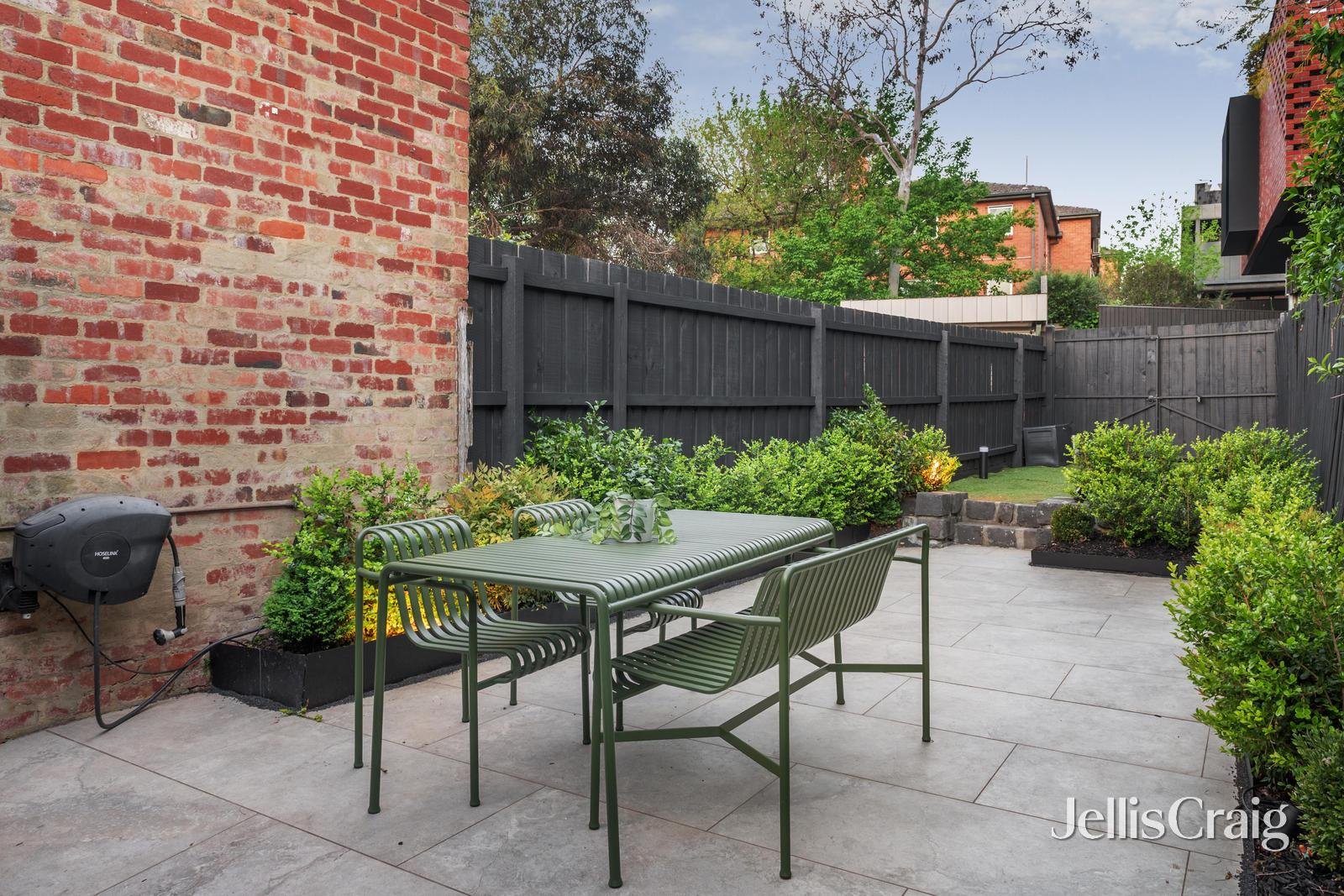 66 Surrey Road, South Yarra image 3