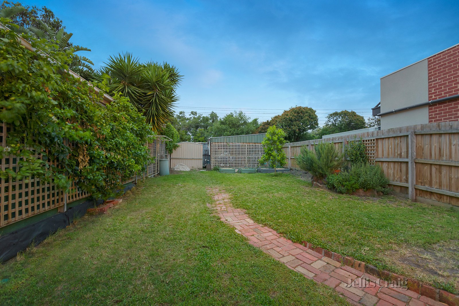 66 Victoria Road, Hawthorn East image 7