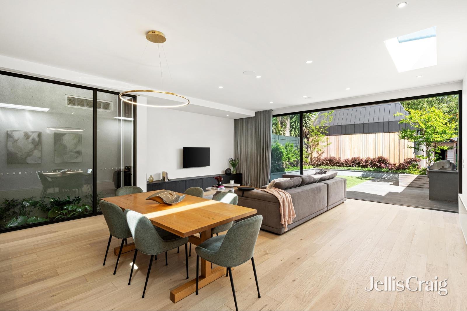 66 Victoria Road, Hawthorn&nbsp;East image 3
