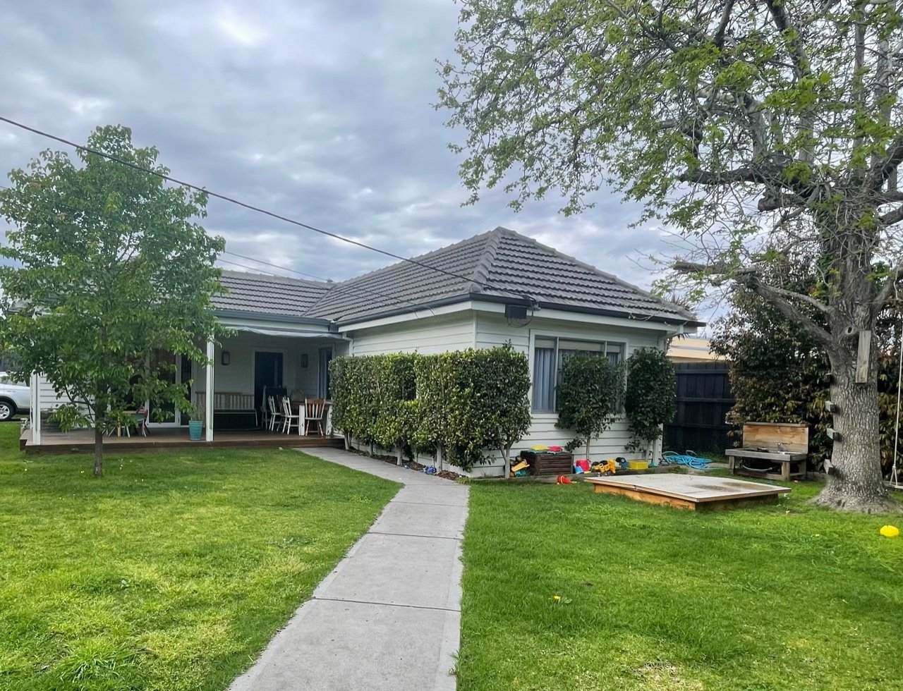 66 Warren Road MORDIALLOC