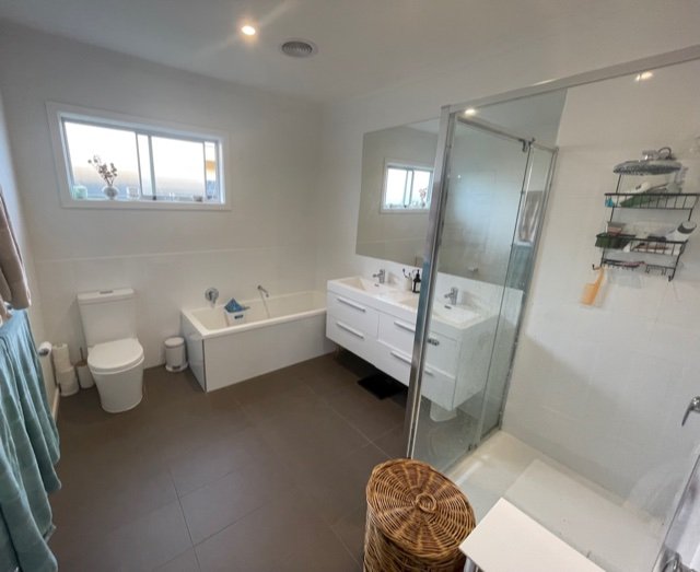 66 Warren Road MORDIALLOC