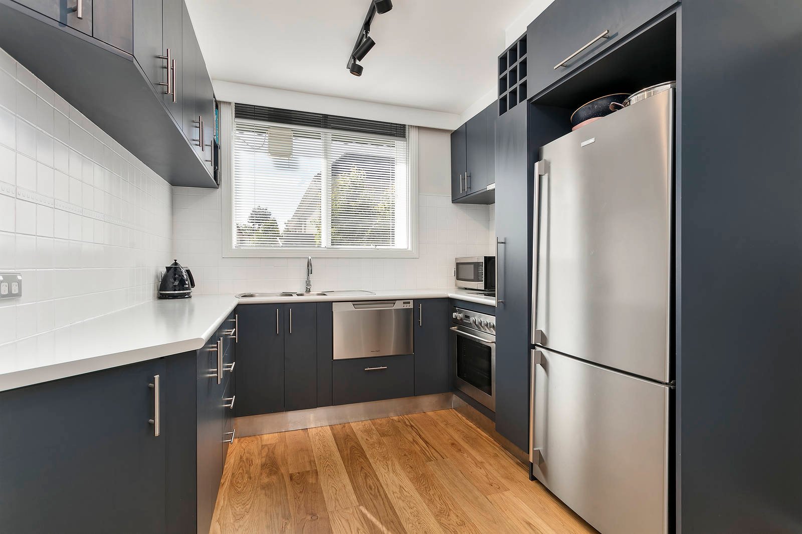 Property Gallery Thumbnail 9