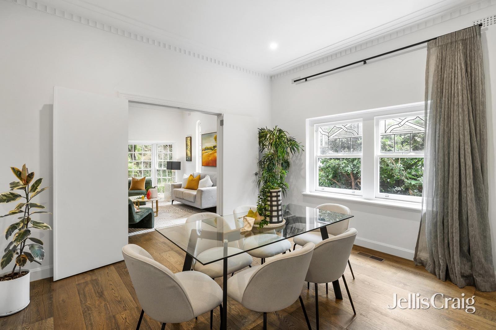 660 Riversdale Road, Camberwell image 4