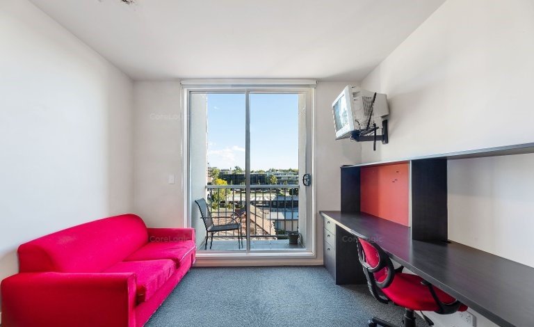 Property Gallery - Main Image