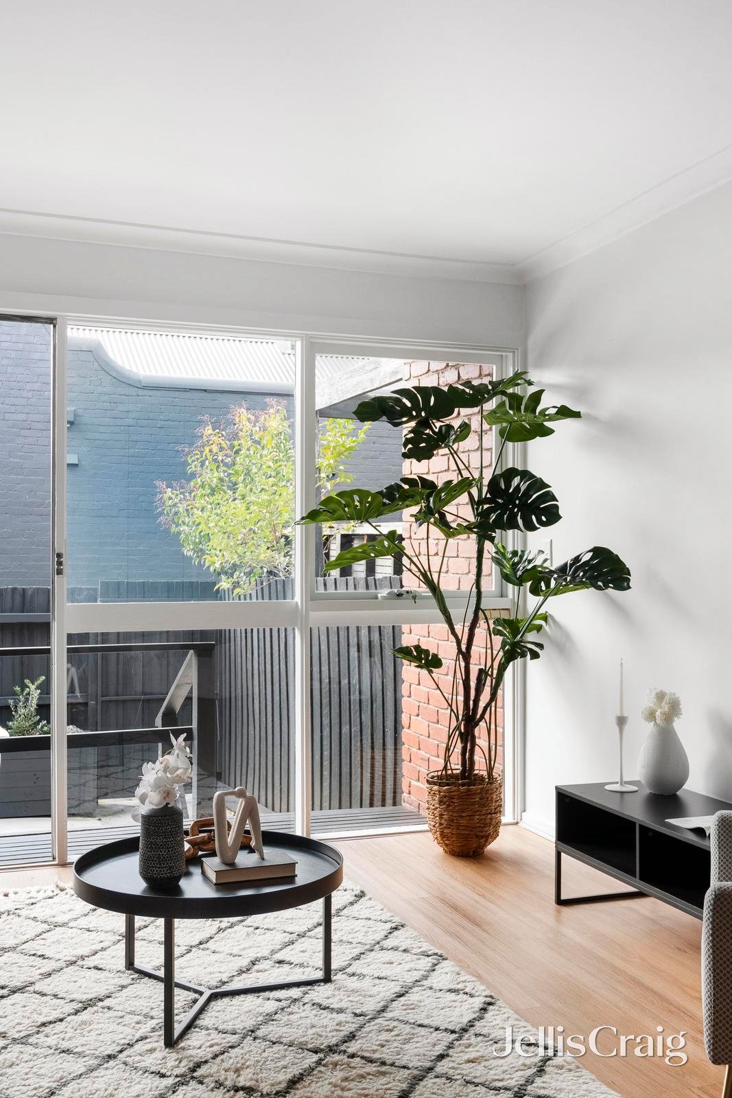 662 Lygon Street, Carlton North image 7