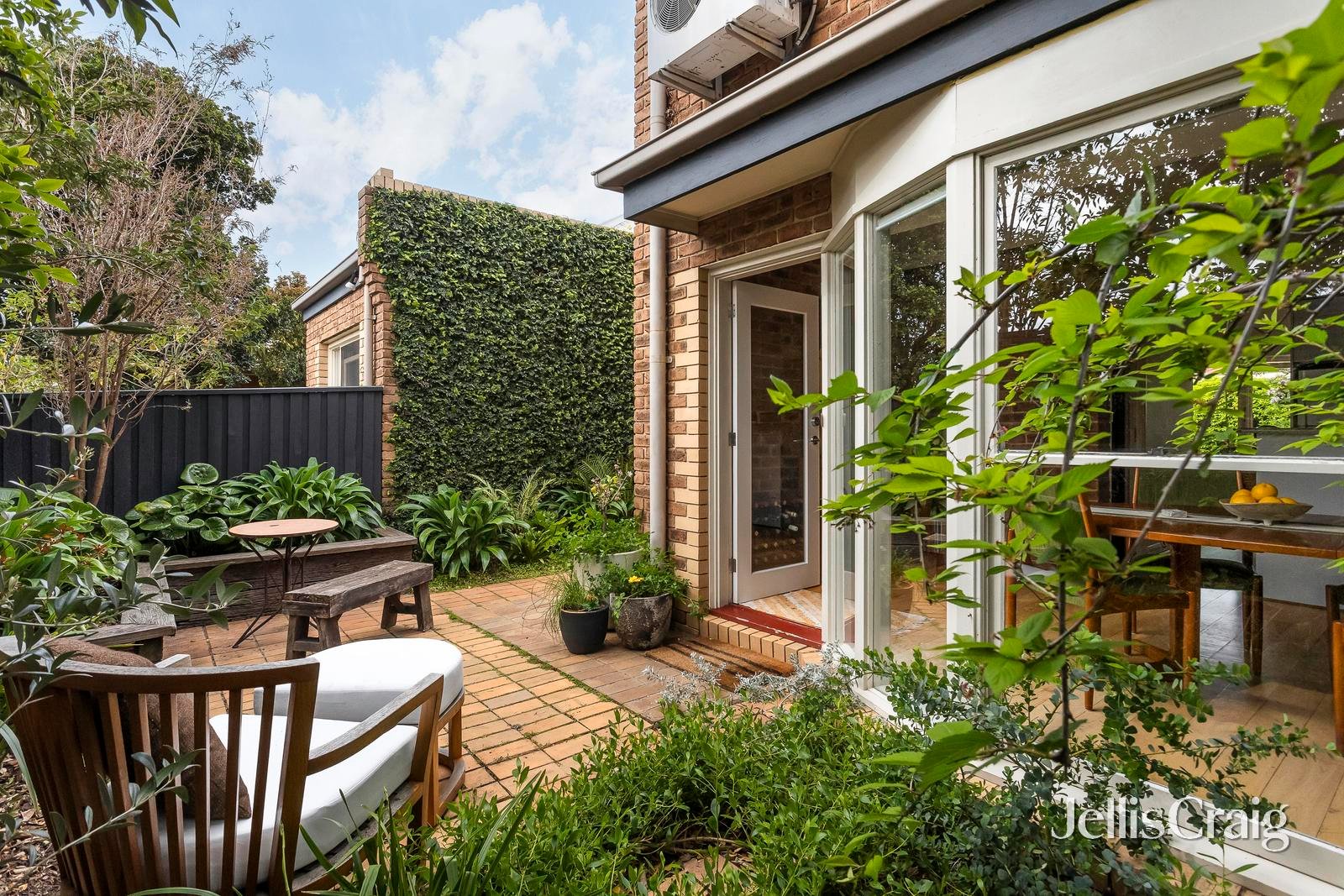 6/63 Farnham Street, Flemington image 1