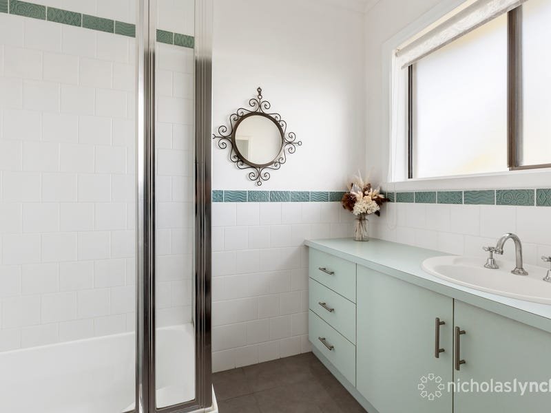Property Gallery Thumbnail 8