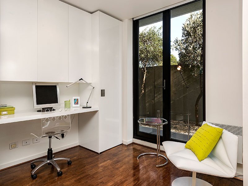 6/63 Ormond Esplanade, Elwood image 9