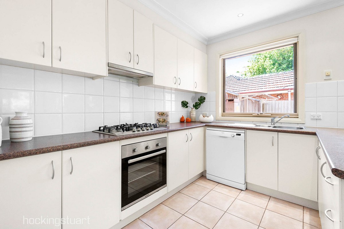 6/64 Doncaster East Road, Mitcham image 5