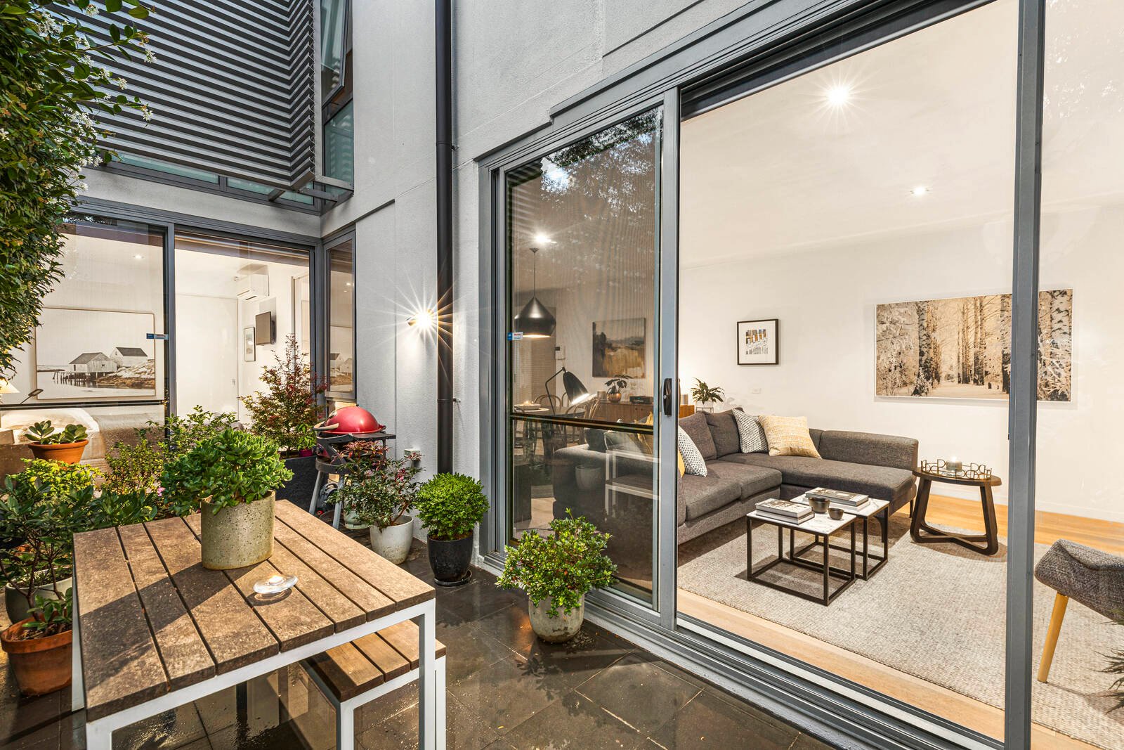 Property Gallery Thumbnail 3