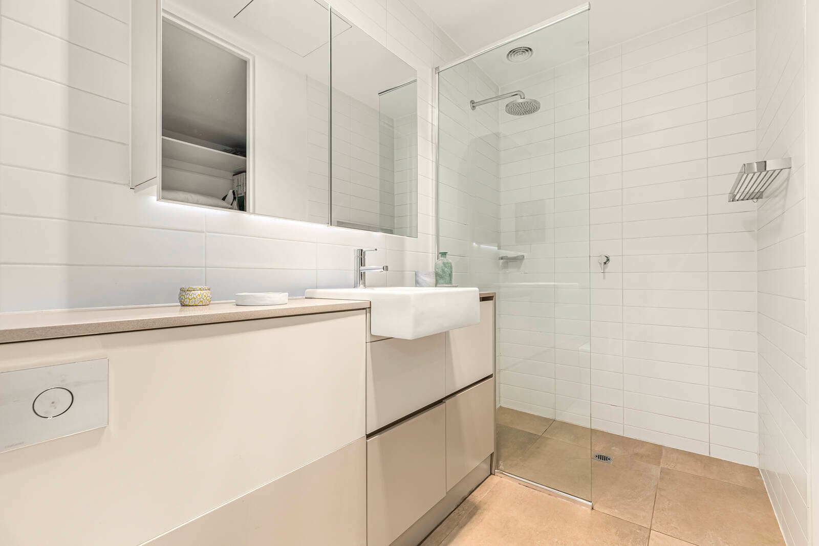 Property Gallery Thumbnail 8