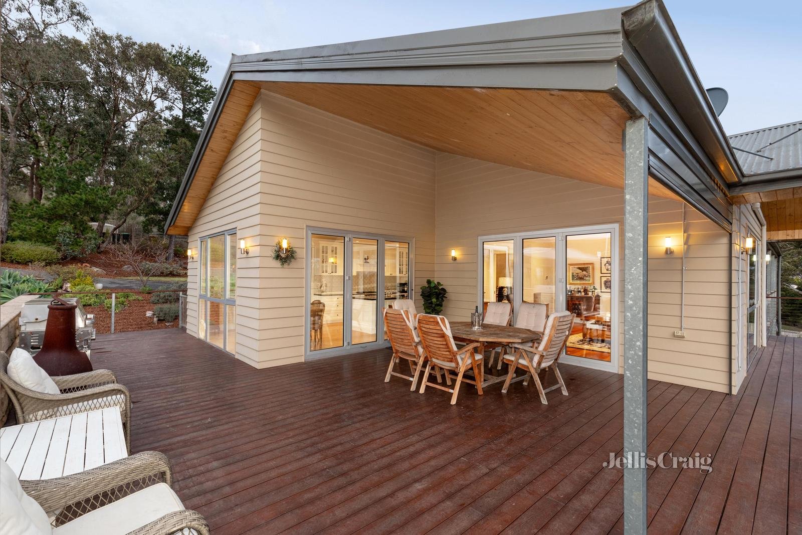 667 Kangaroo Ground St Andrews Road, Panton Hill image 11