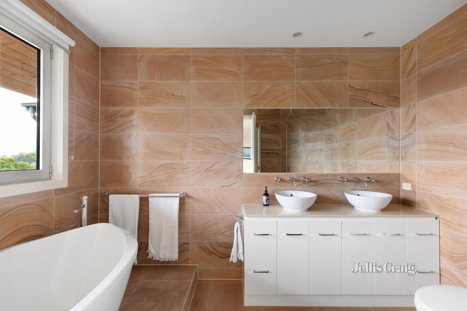 667 Kangaroo Ground St Andrews Road, Panton Hill image 14