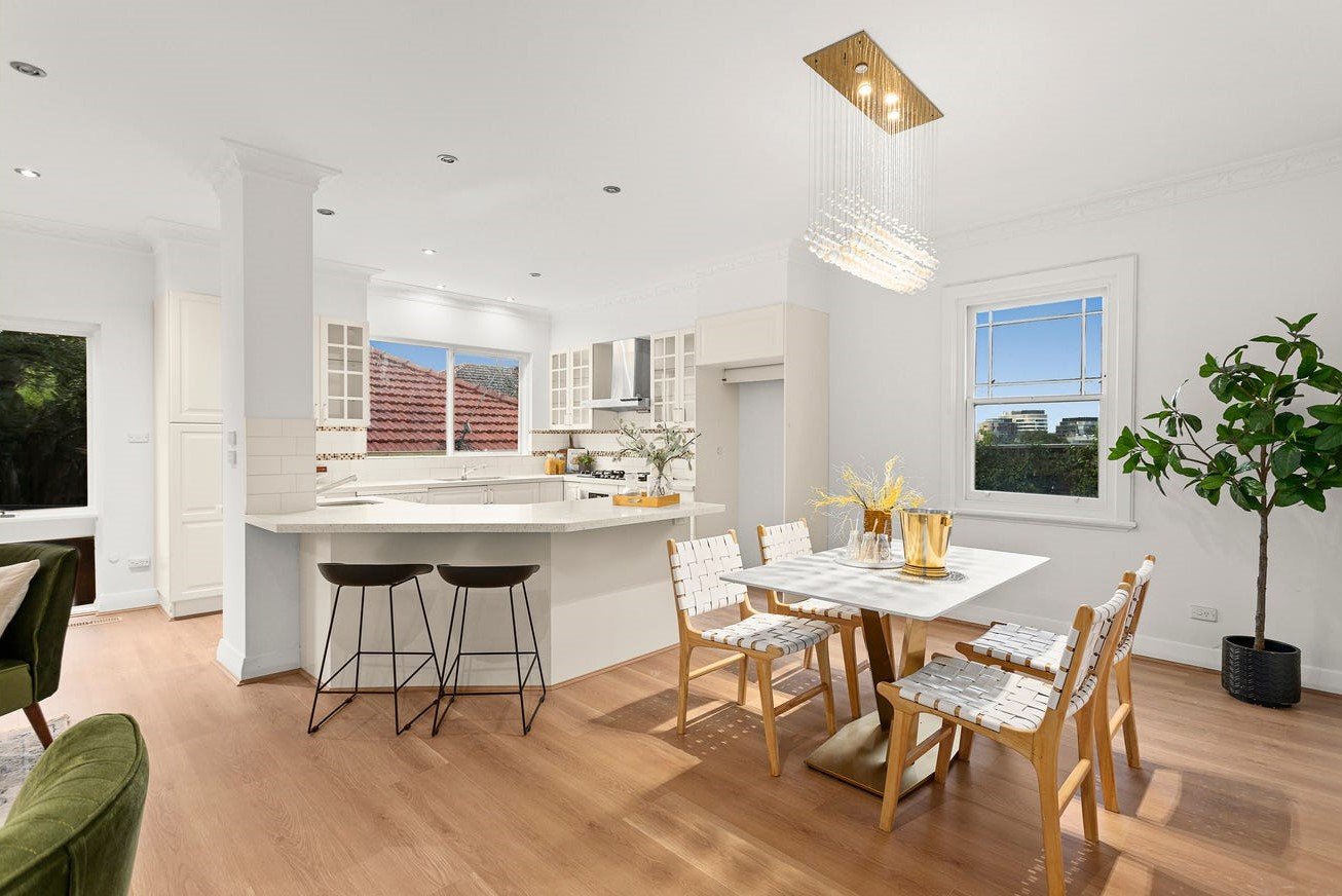 669 Burke Road, Camberwell image 3