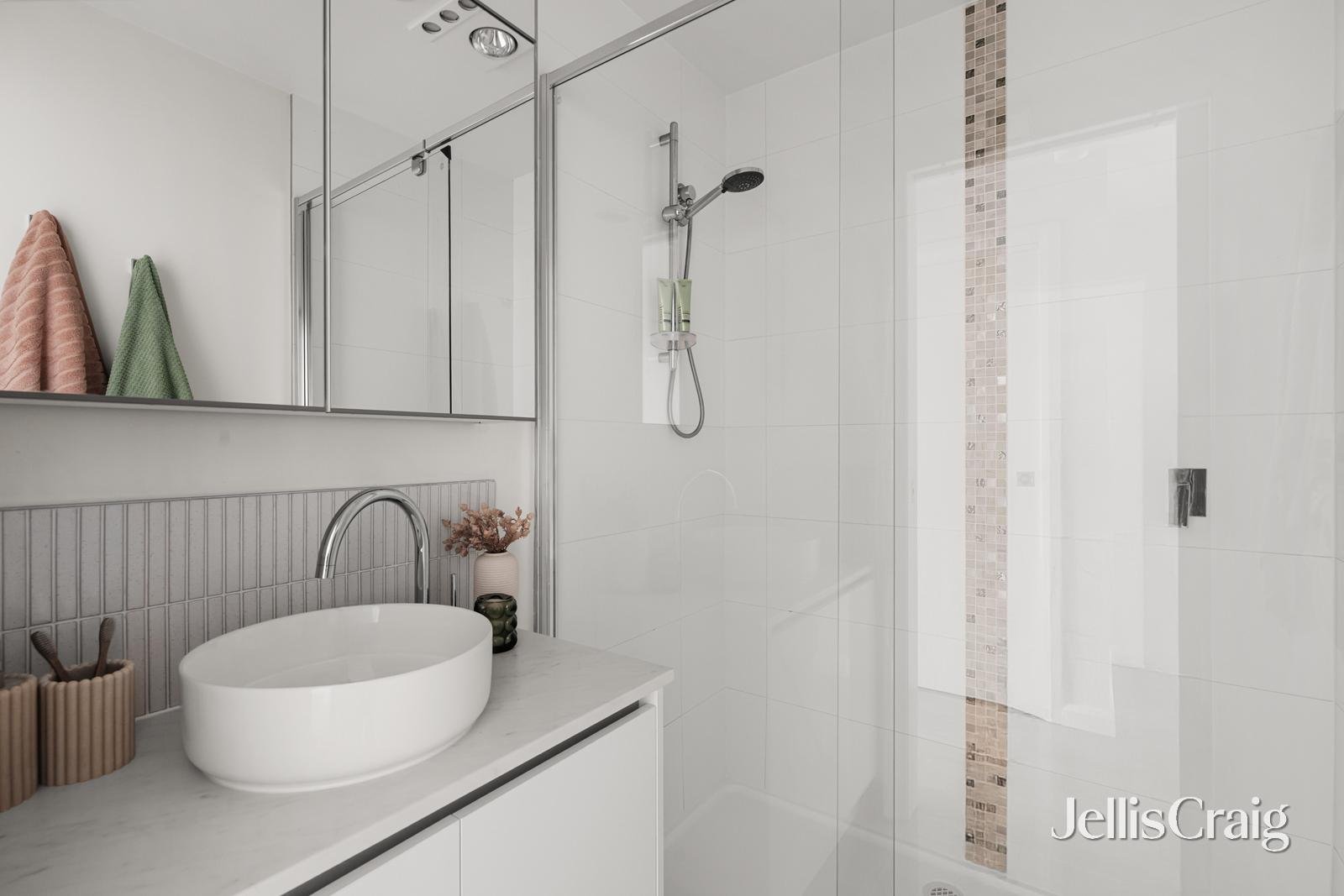 6/69 Heller Street, Brunswick West image 10