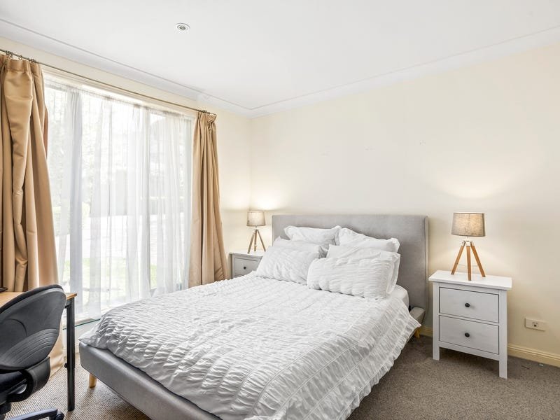 Property Gallery Thumbnail 7