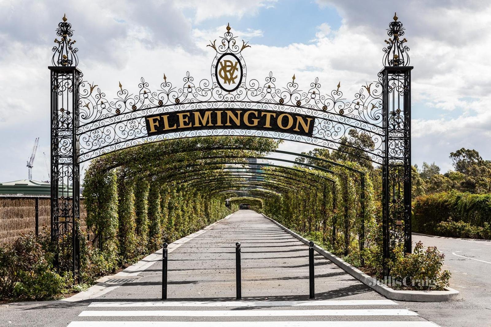 6/7-9 Farnham Court, Flemington image 9
