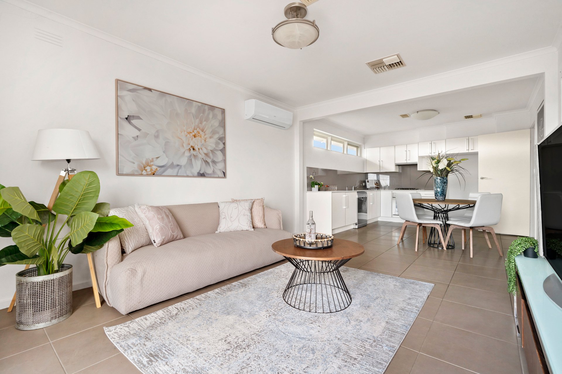 Property Gallery - Main Image