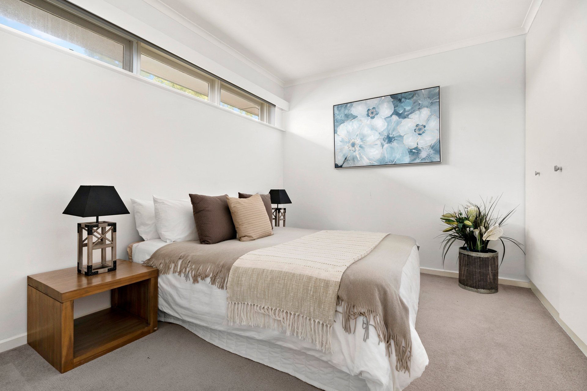 Property Gallery Thumbnail 7