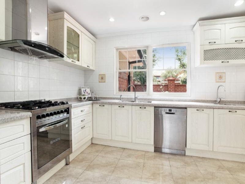 67 Athelstan Road, Camberwell image 8