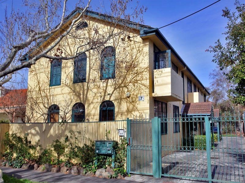Property Gallery Thumbnail 7