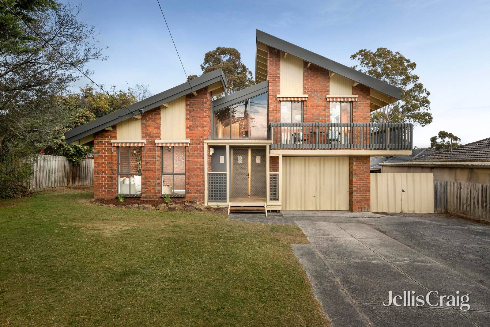 67 Bellara Drive, Mooroolbark image 1