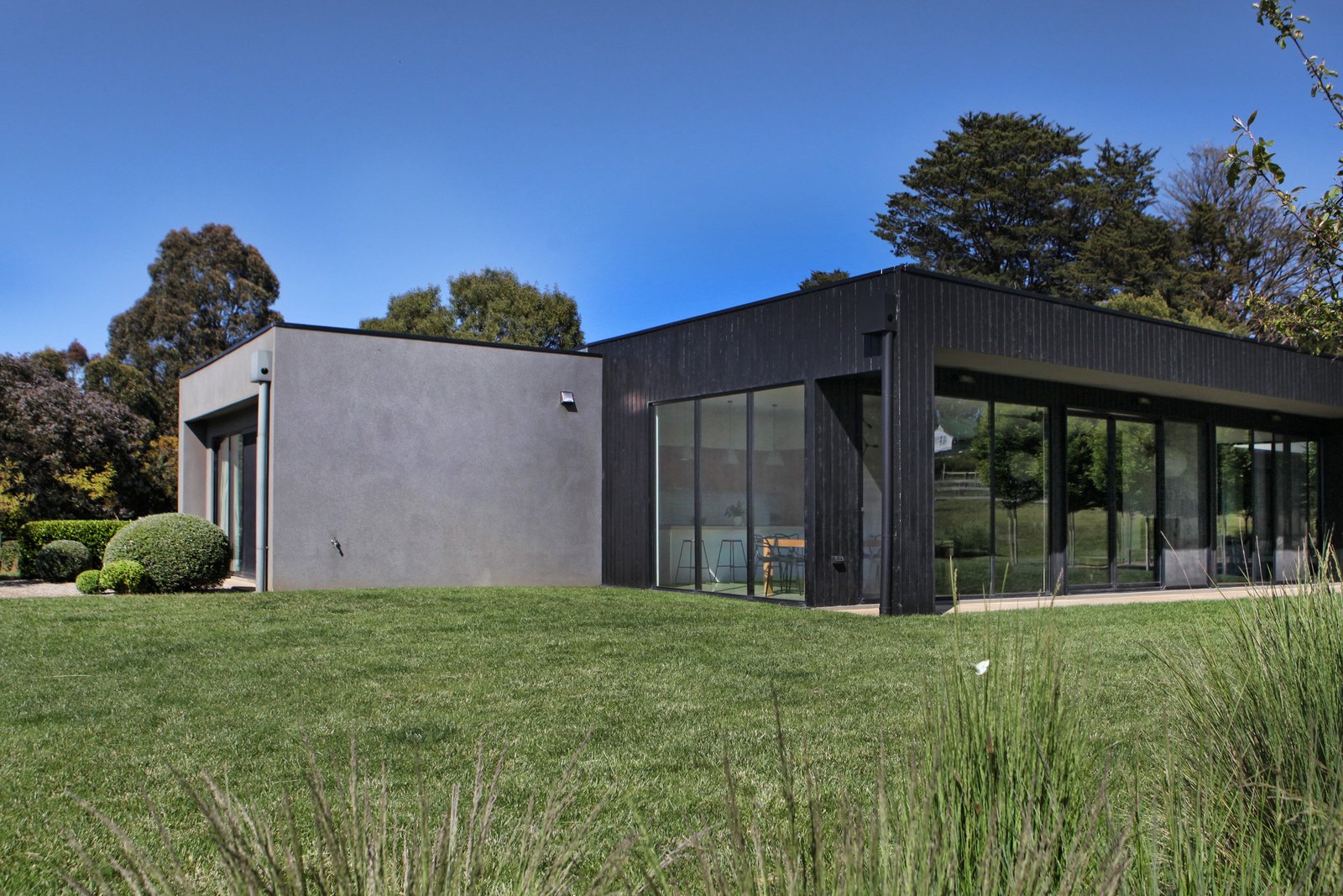 Property Gallery Thumbnail 6