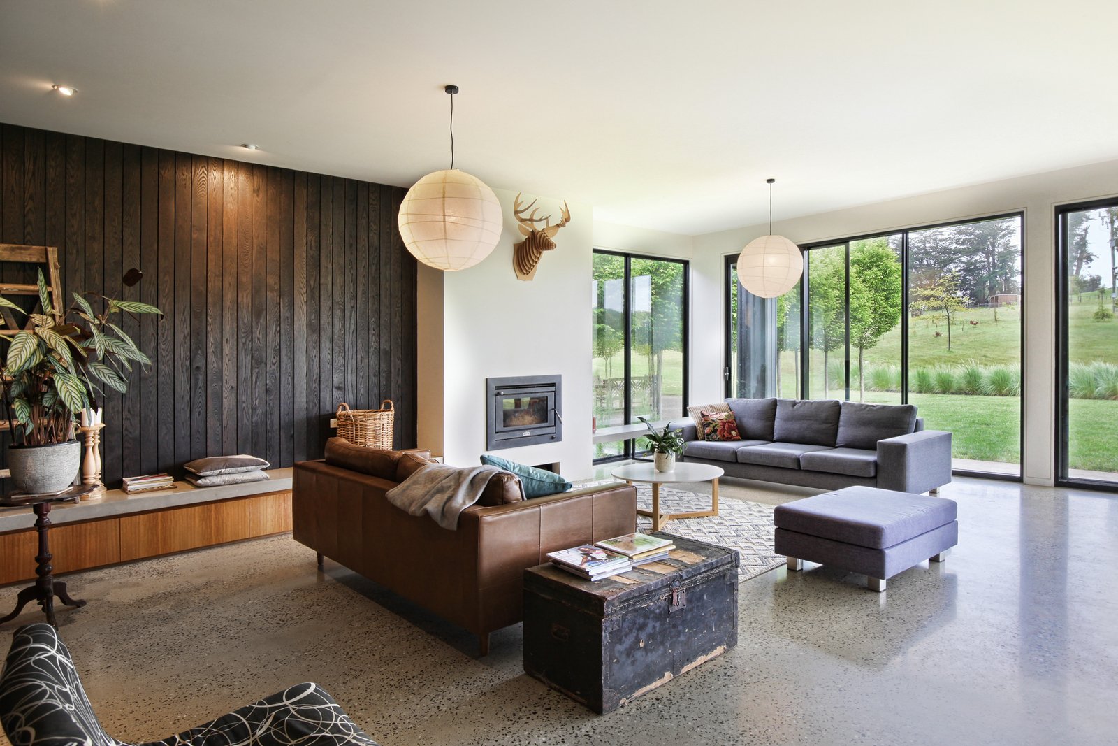 Property Gallery Thumbnail 8