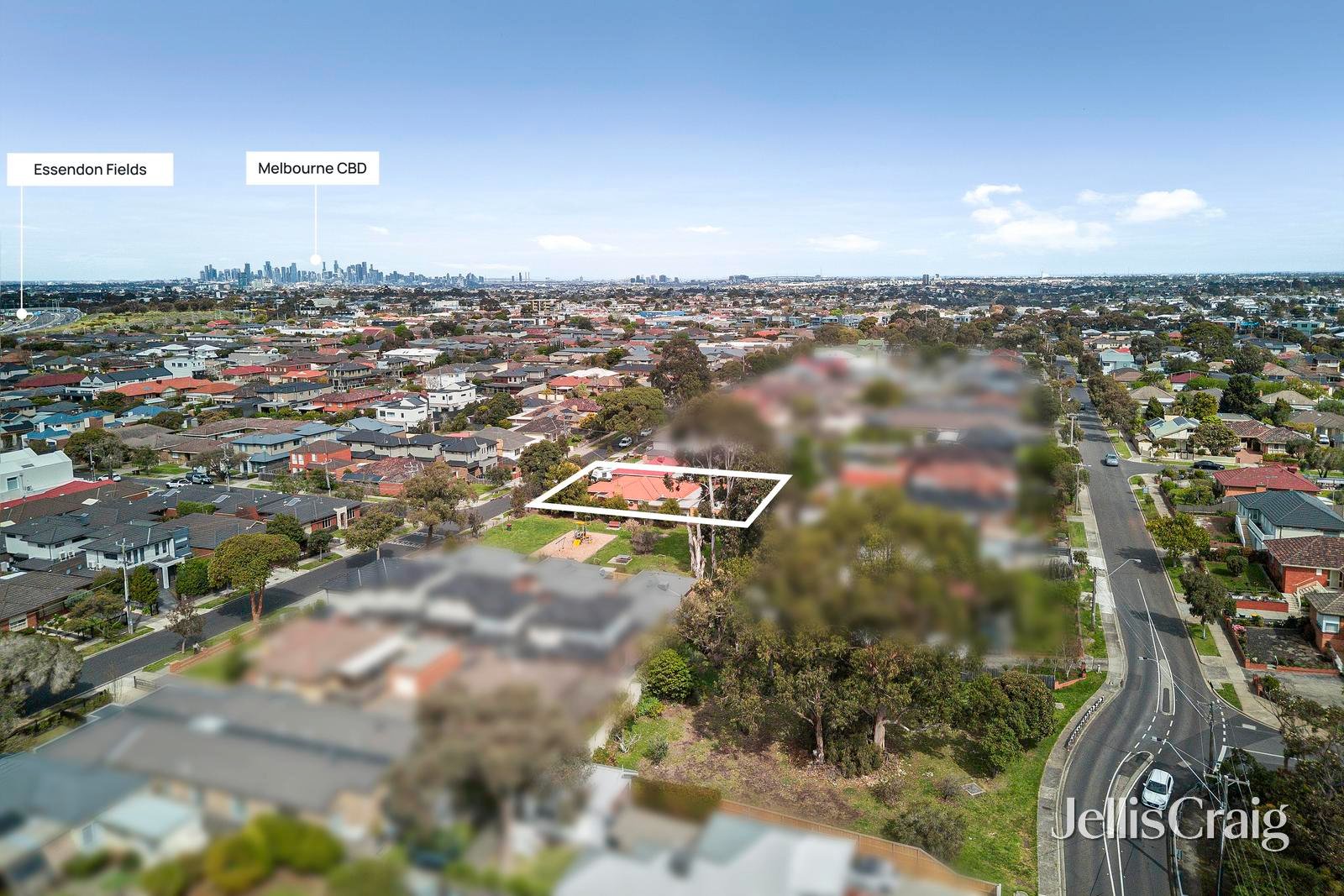 67 Bowes Avenue, Airport West image 13