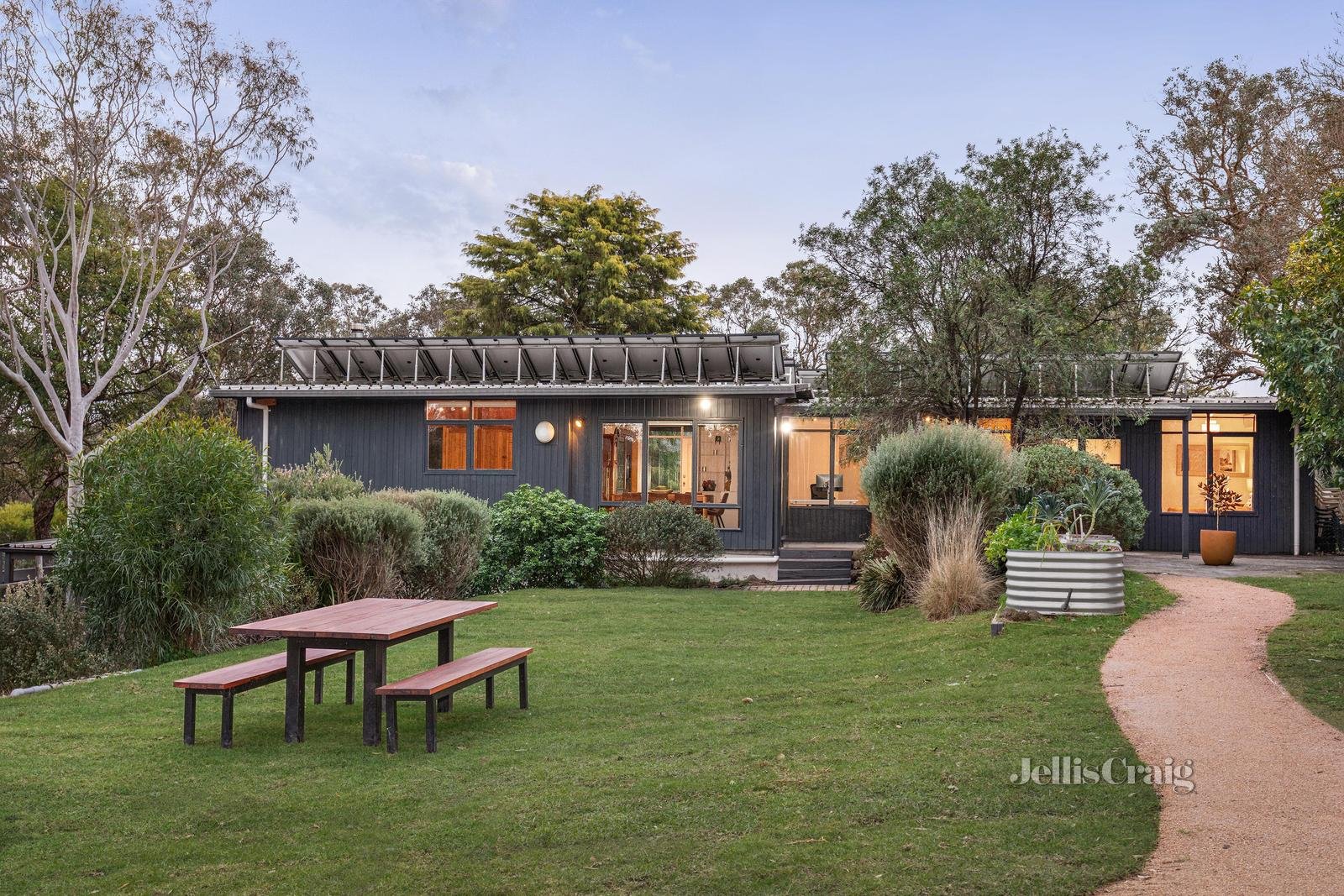 67 Bradleys Lane, North Warrandyte image 2