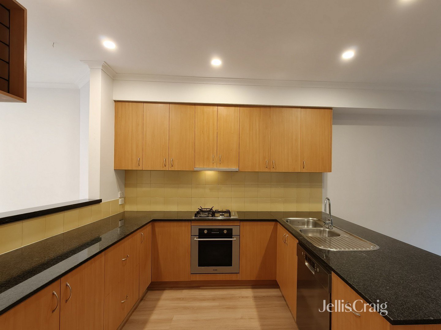 67 Brickworks Drive, Brunswick image 4