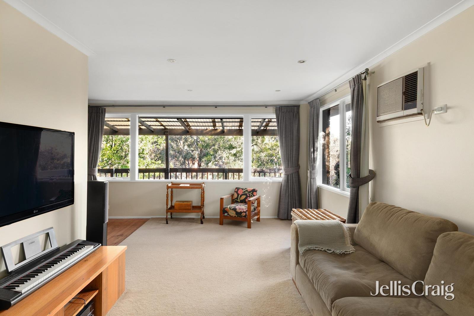 67 Cressy Street, Montmorency image 7