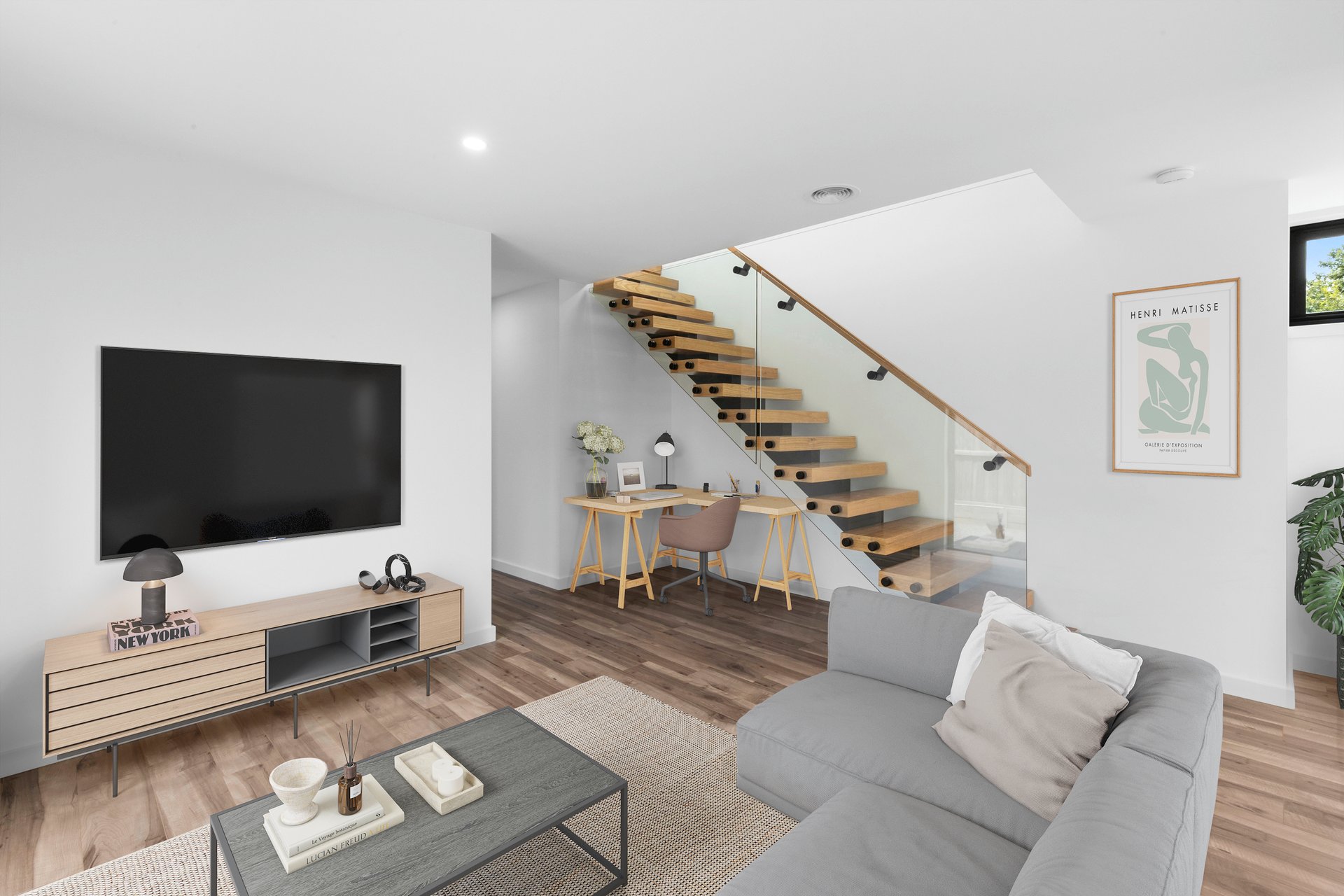 Property Gallery Thumbnail 8