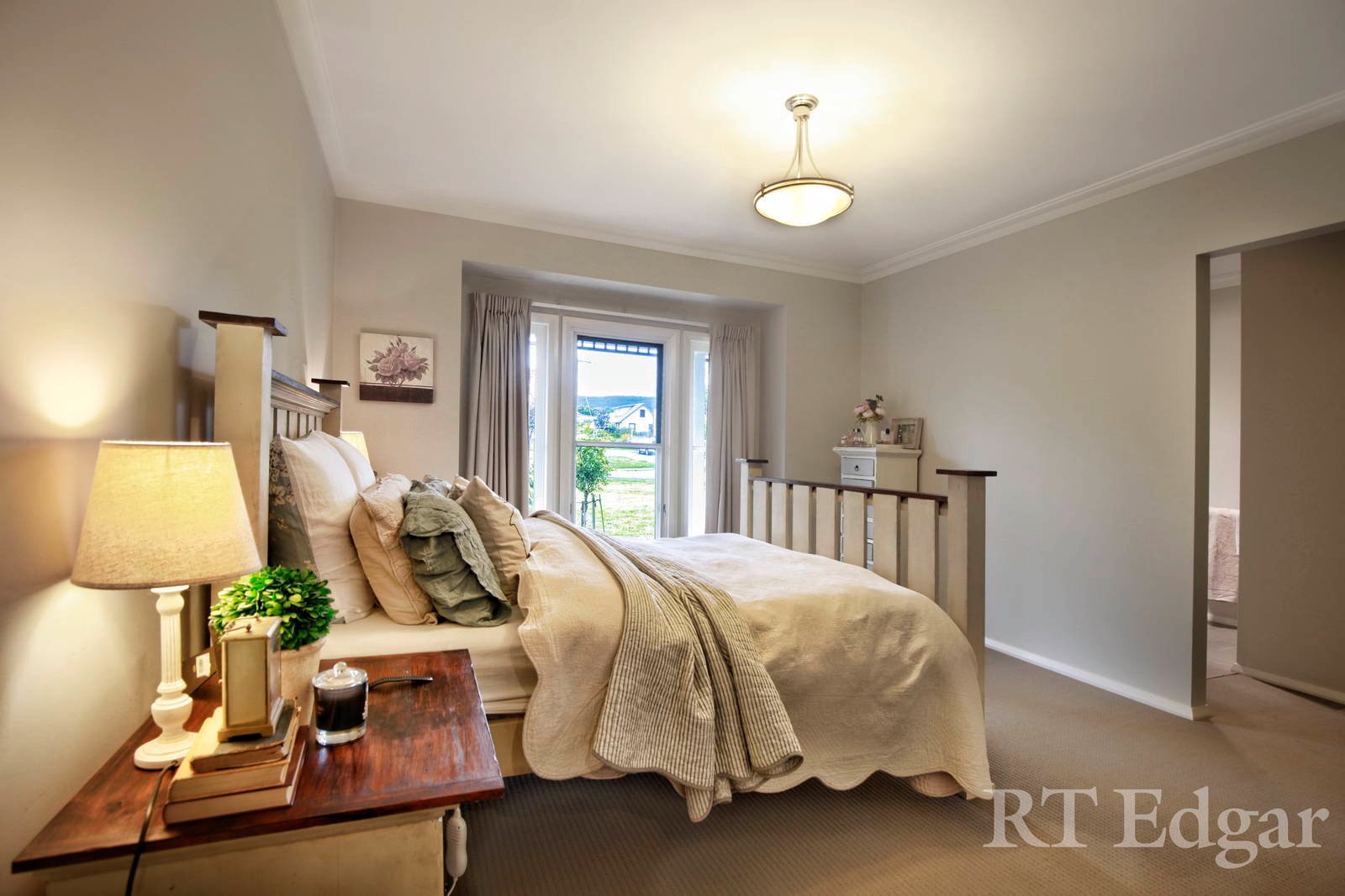 Property Gallery Thumbnail 6