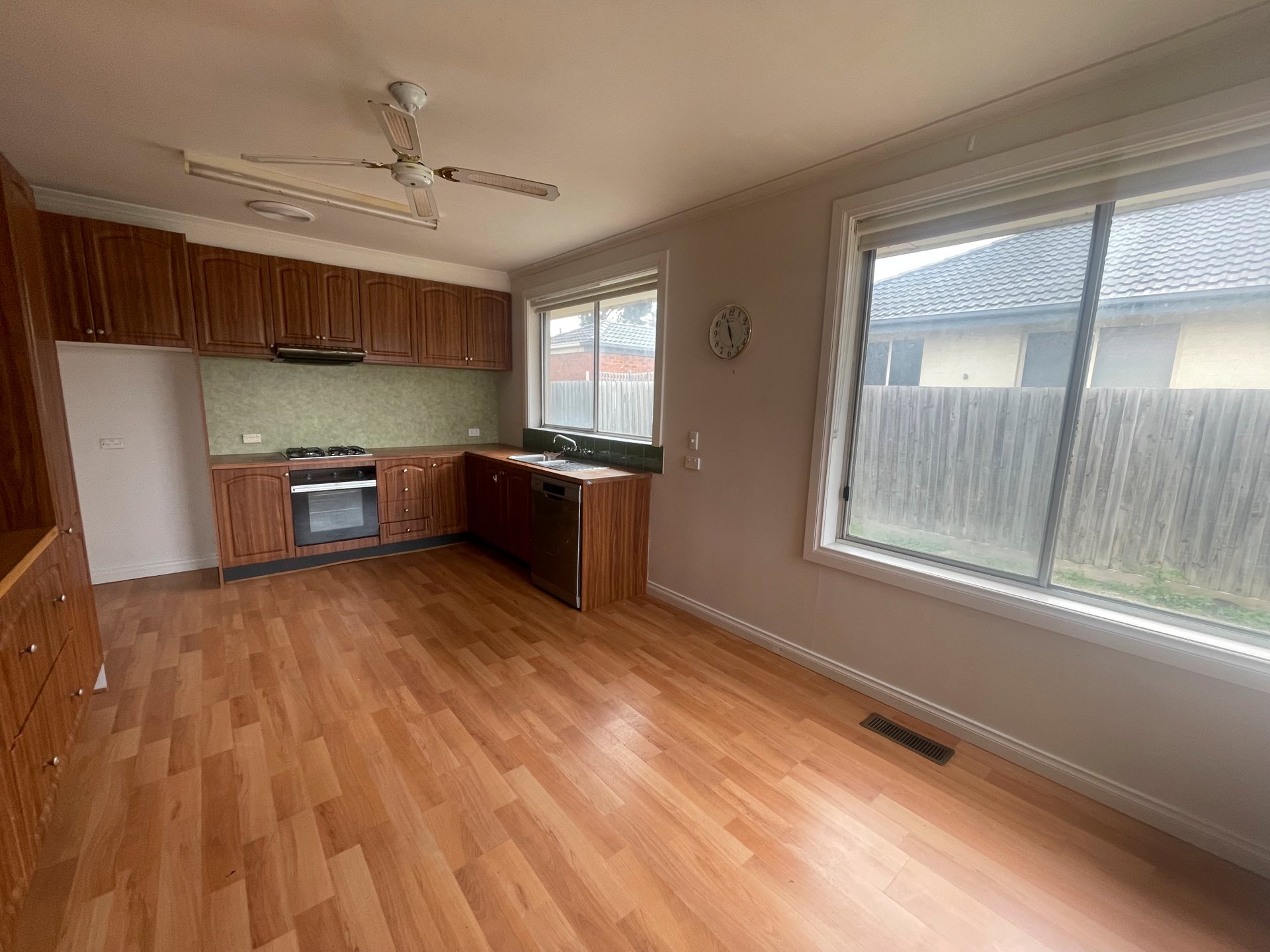 67 Flinders Avenue, Lara image 3