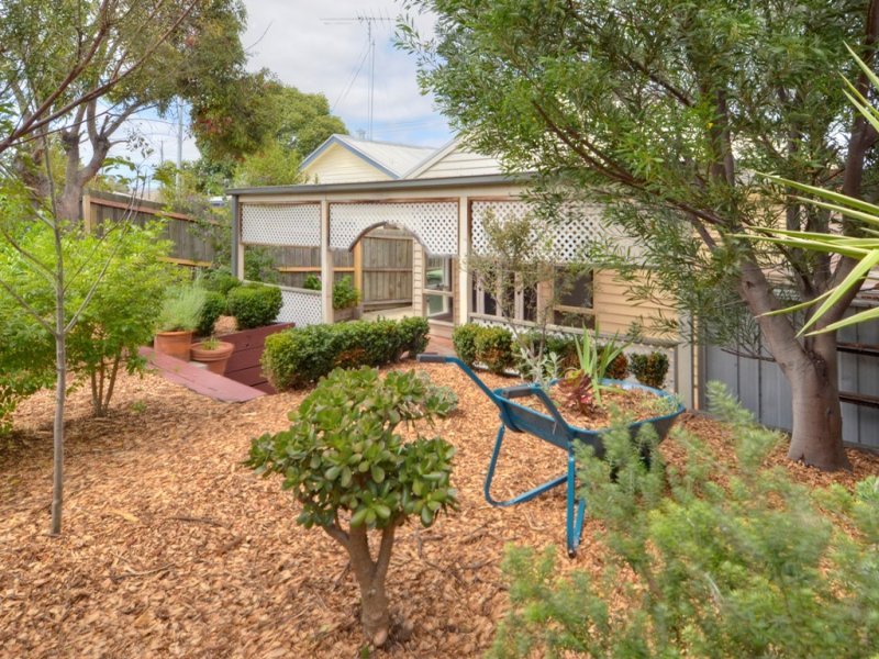 67 Fyans Street, South Geelong image 9