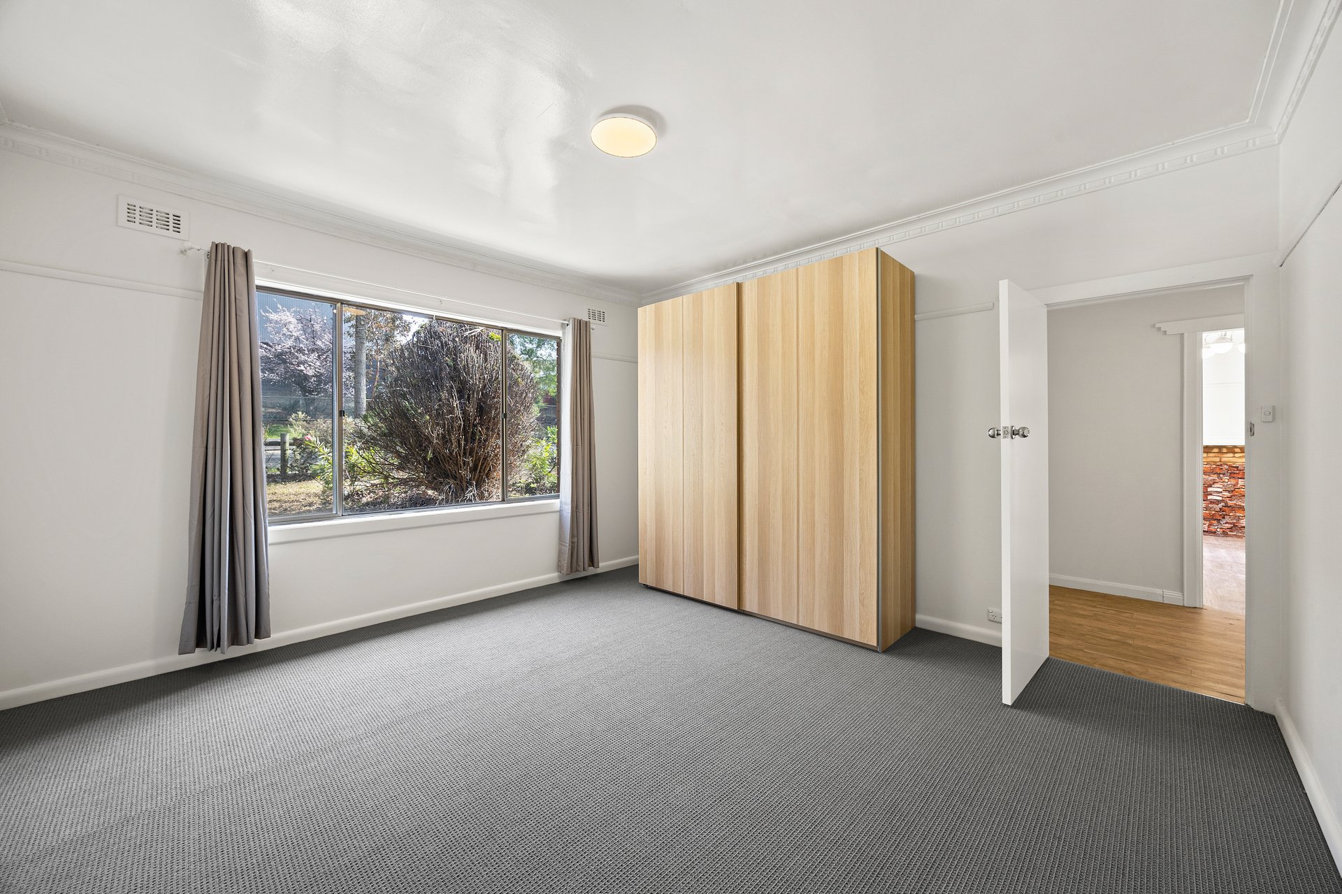 67 Haig Street, Box Hill South image 6