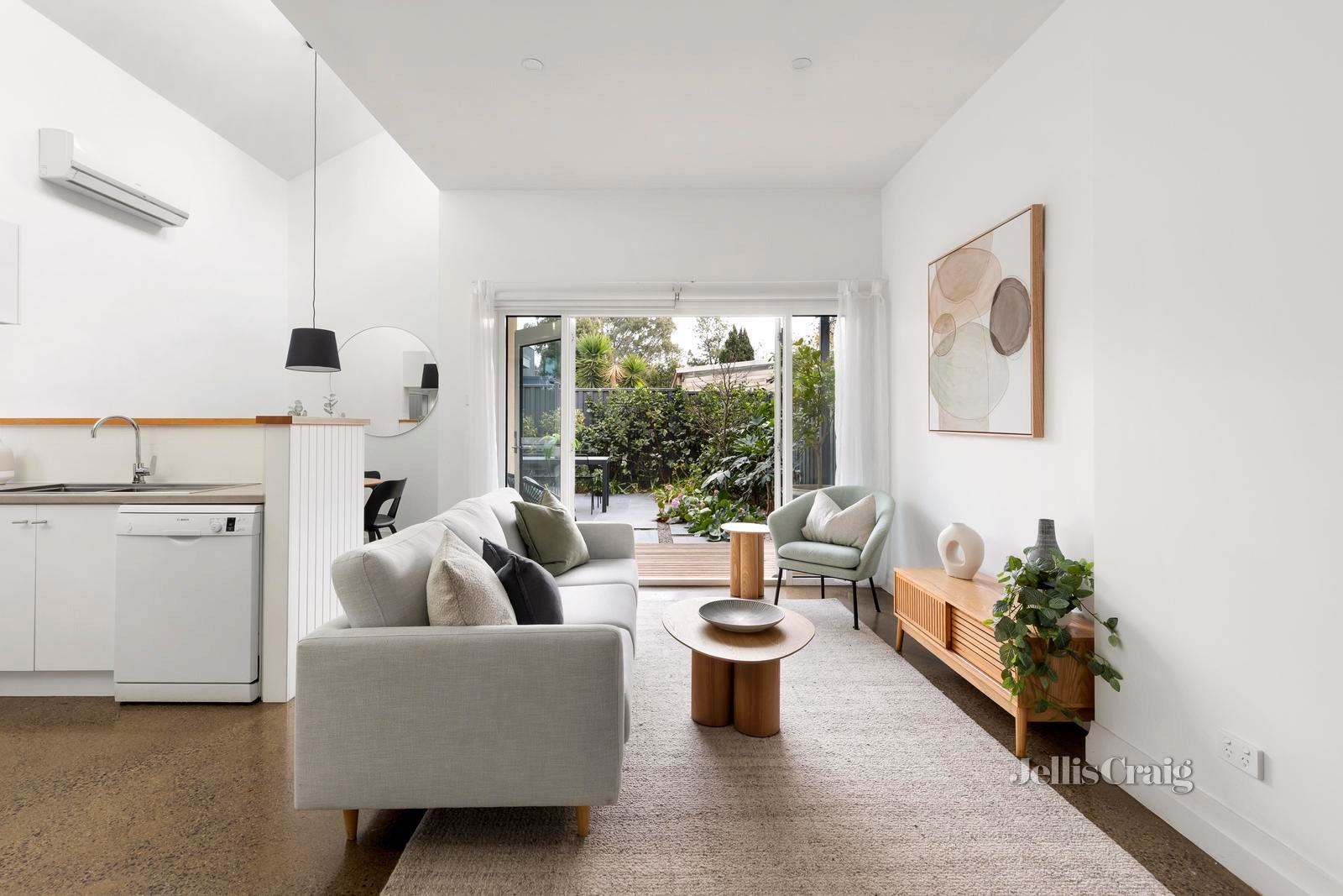 67 Henry Street, Northcote image 3