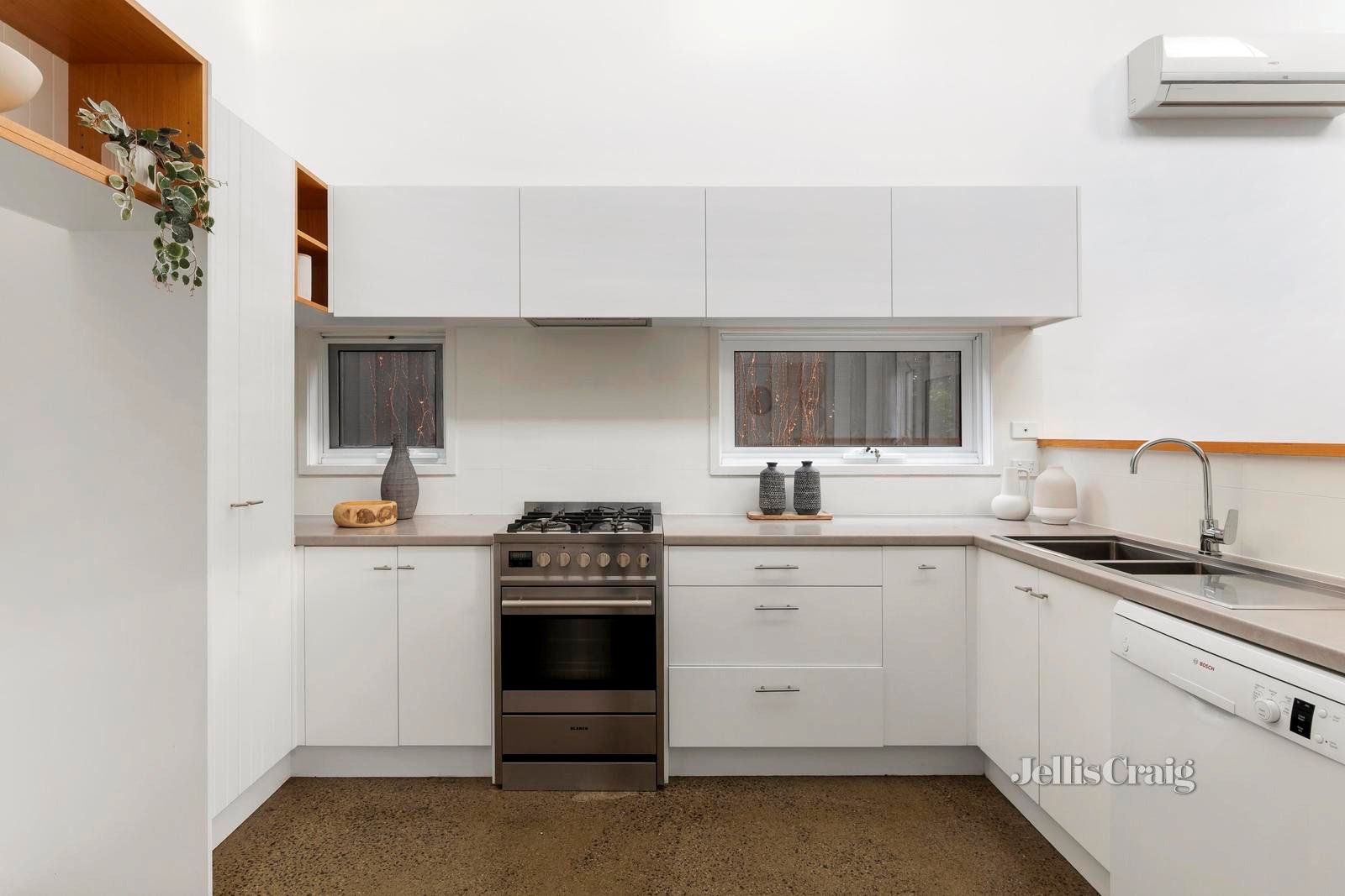 67 Henry Street, Northcote image 6