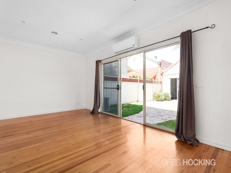 67 John Liston Drive, Newport image 5