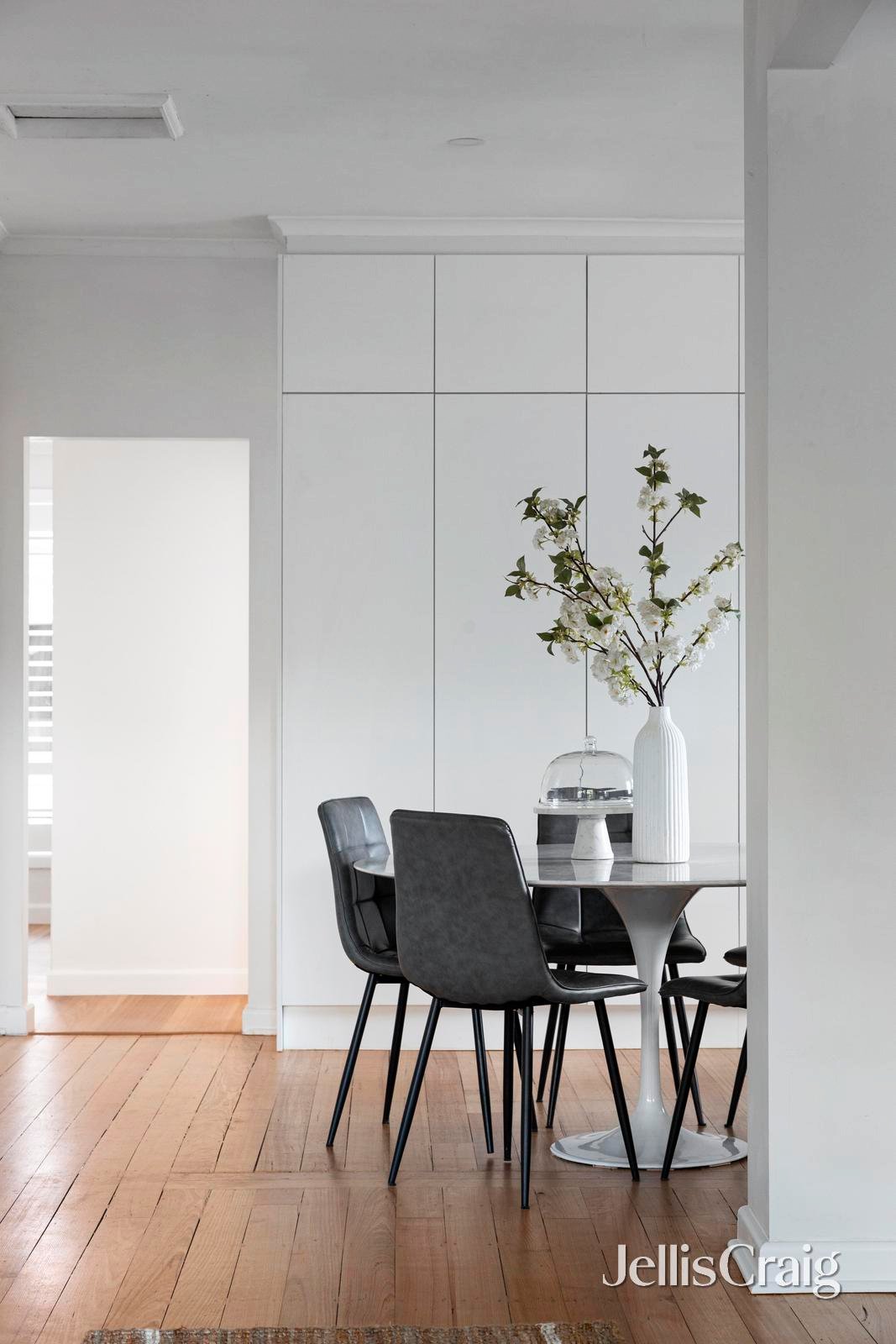 67 Looker Road, Montmorency image 8